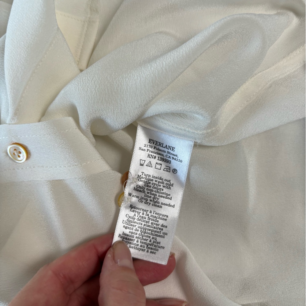 EVERLANE THE UTILITY SHIRT IN WASHABLE SILK SZ 2 #0888 - Picture 5 of 6